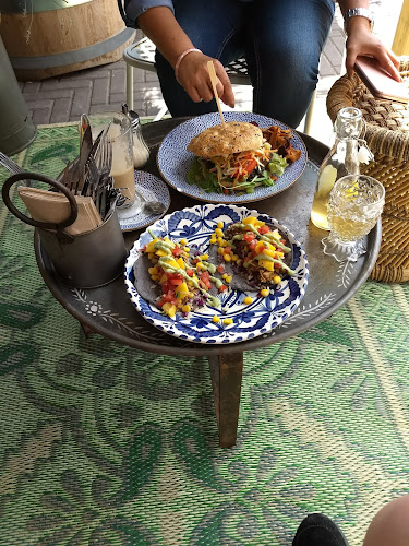 neighbours-kitchen.com