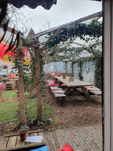 Comments and reviews of De Gillende Keukenmeiden