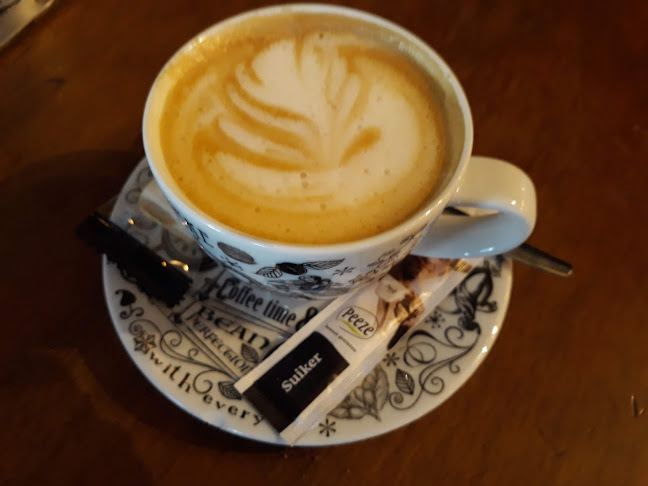 Reviews of Cafe Eten En Drinken Nijmegen Oost in Nijmegen - Horeca