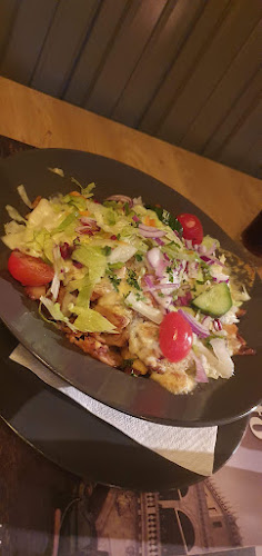 Comentarii opinii despre Pyramide Burgum