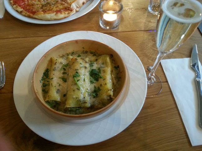 Comentarii opinii despre Una Volta