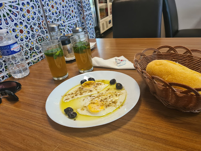 Opinii despre Bakkerij menara Boulangerie en Patisserie ontbijt en lunch Vuurplaat 322) în Rotterdam - Horeca