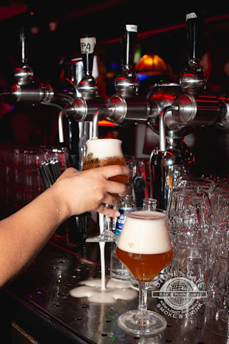 Opinii despre Stone's Café Bar & Nightclub în Amsterdam - Horeca