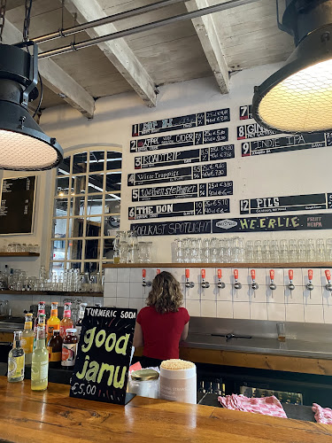 Comentarii opinii despre DAVO Bieren