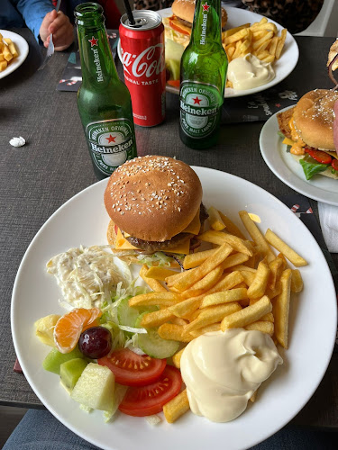 Comentarii opinii despre Family Cafetaria Katwijk aan Zee