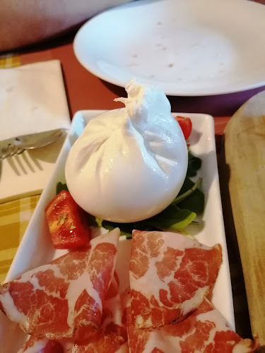 Comentarii opinii despre Casa Nostra