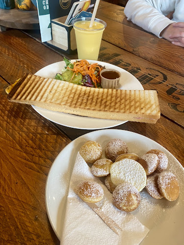 Comentarii opinii despre Chalet D'n Observant