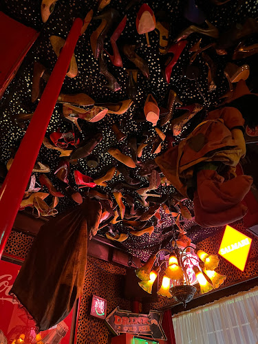 Comentarii opinii despre Café Happy End