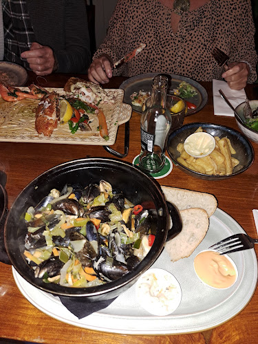 Opinii despre Vishandel & Restaurant Gerard van Es în IJmuiden - Horeca