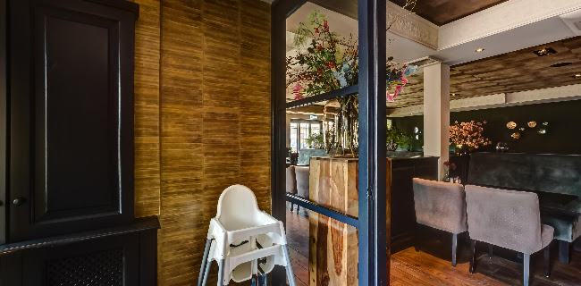 Comentarii opinii despre De Kluis Eten & Drinken B.V.