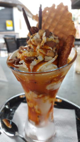 Opinii despre IJssalon Stientje în Hierden - Horeca