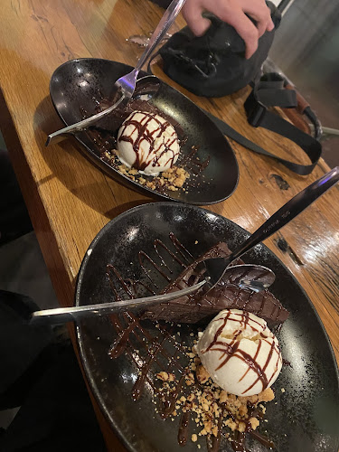 Opinii despre Beers & Barrels - Utrecht Veilinghaven în Utrecht - Horeca