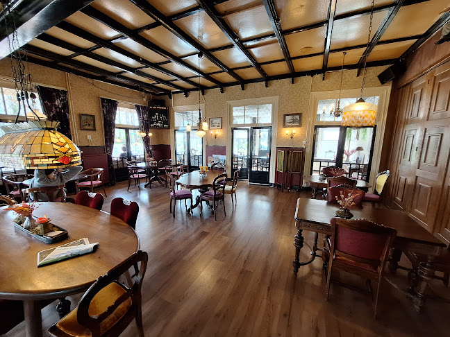 Café biljart en Zalencentrum 'Onder de Linden' - Vries