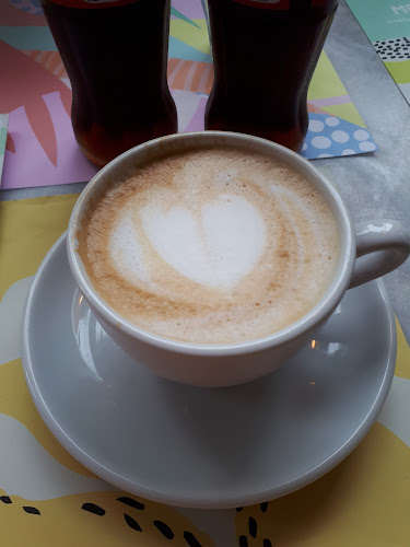 Comentarii opinii despre Corner Bakery