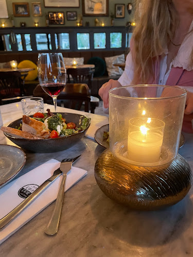 Comentarii opinii despre Nieuwe Dikke Dries Oost