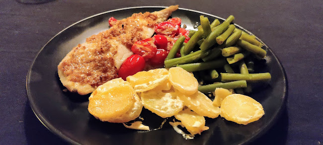 Comments and reviews of Emma’s Home