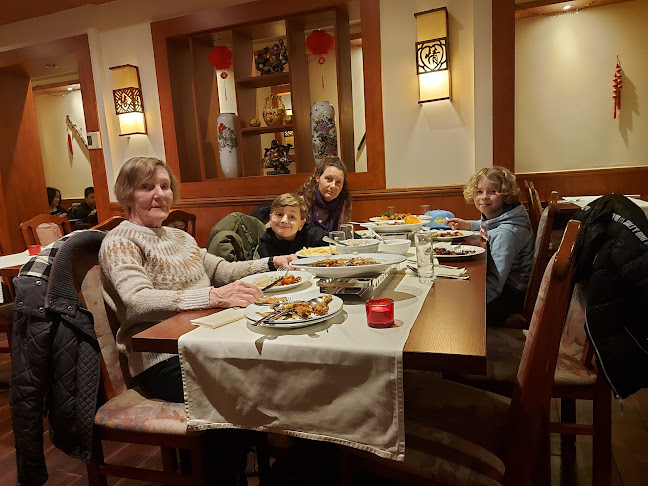 Kongo Restaurant Open Times