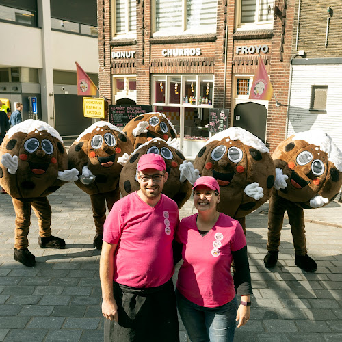 Gijs & Mien Oliebollen Churros FrozenYoghurt - Goes