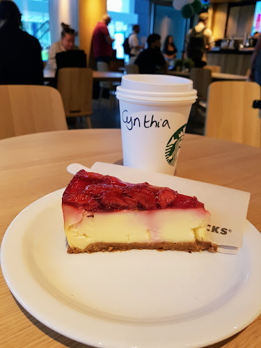 Den Haag Central Station, Kon. Julianalaan 10-15, 2595 AA Den Haag