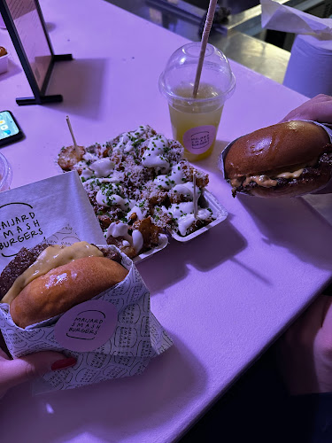 Comentarii opinii despre Maijard Smashburgers