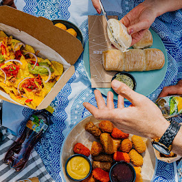 Reviews of Bezorgrestaurant De Beren Katwijk - Tramstraat in Katwijk aan Zee - Horeca