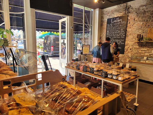 Comments and reviews of Bakkerij Den Soeten Inval