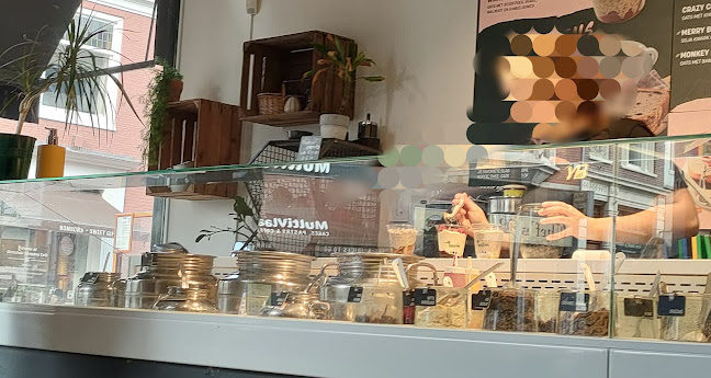 Comentarii opinii despre YB by Yoghurt Barn Haarlem