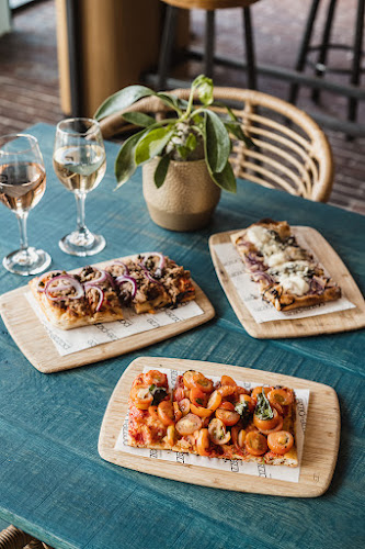 Opinii despre Pazze e pizze Scheveningen în Den Haag - Horeca