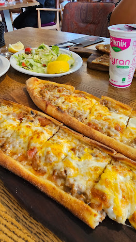 Pide Dünyasi Phone number