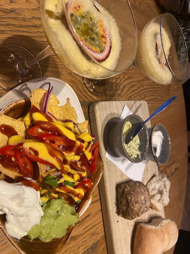 Restaurant De Beren Hoofddorp Phone number