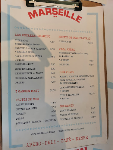 Comentarii opinii despre Café Marseille