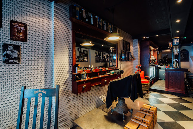 Comentarii opinii despre Barbier Breda