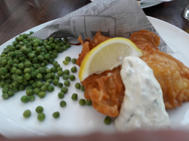 Comments and reviews of Lucy's Inn