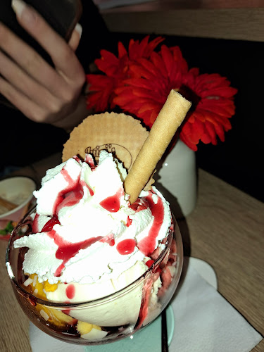 Opinii despre Luigi's IJssalon IJsselstein în IJsselstein - Horeca