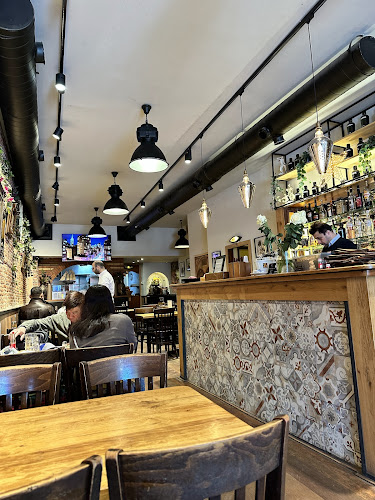 Comentarii opinii despre Marco Polo Pizzeria-Steakhouse