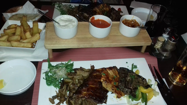 King's Spareribs Open Times