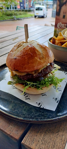 JANS’ Arnhem - Arnhem