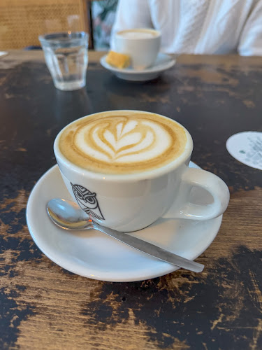 Comentarii opinii despre Fleur's Koffie