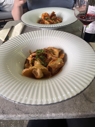 Comentarii opinii despre Tredici