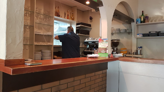 La Piazza Open Times