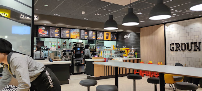 Comentarii opinii despre McDonald's Maastricht Wyck