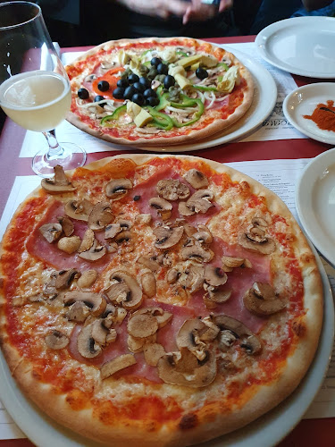 Roma Restaurant Pizzeria Open Times