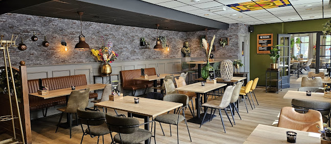 Raadhuisplein 1A, 4921 CX Made