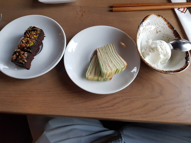 Comments and reviews of En-Joi World Cuisine