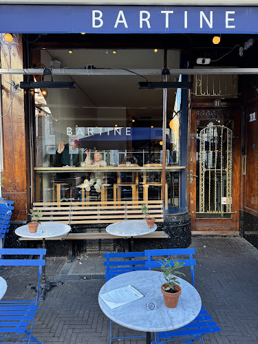 Comentarii opinii despre Café Bartine