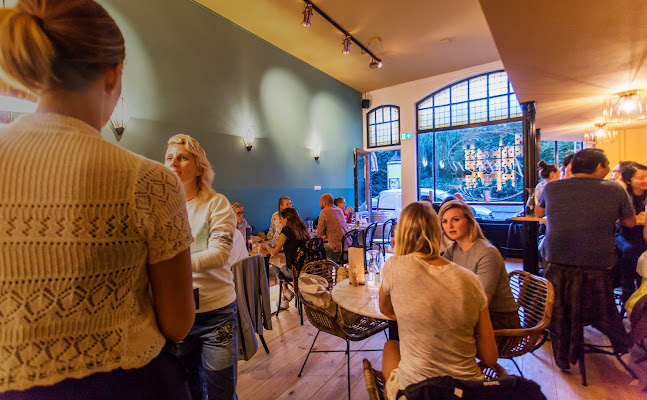 Mr. & Mrs. Watson - Duivendrecht