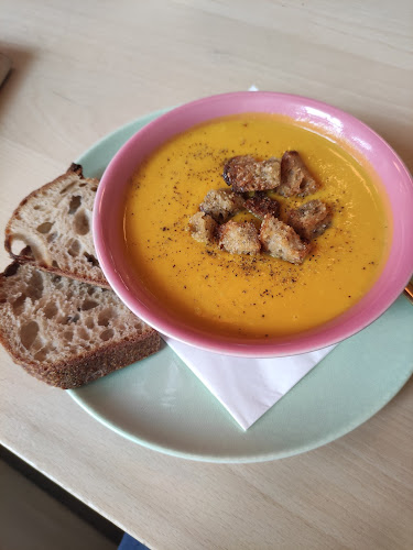 Comentarii opinii despre De Boomhuttenclub