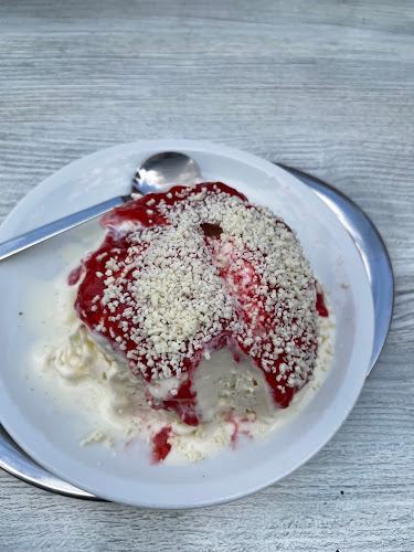 Comments and reviews of Eiscafé - il Caminetto