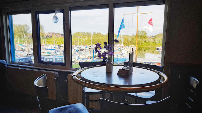 Comentarii opinii despre Ruumzicht