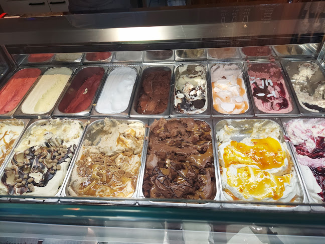 van der Poel ijssalon - Almelo